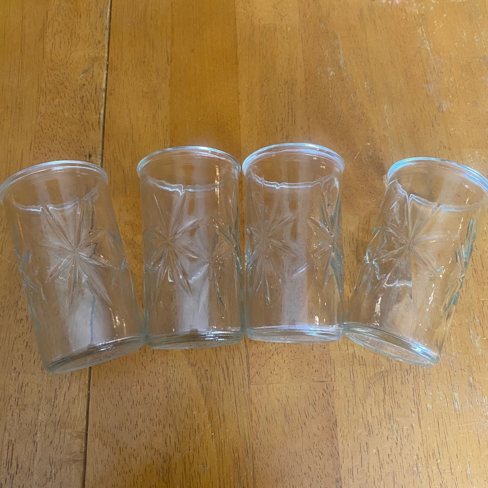 Juice Glasses Excellent Starburst Set of 4 Vintage Collectible